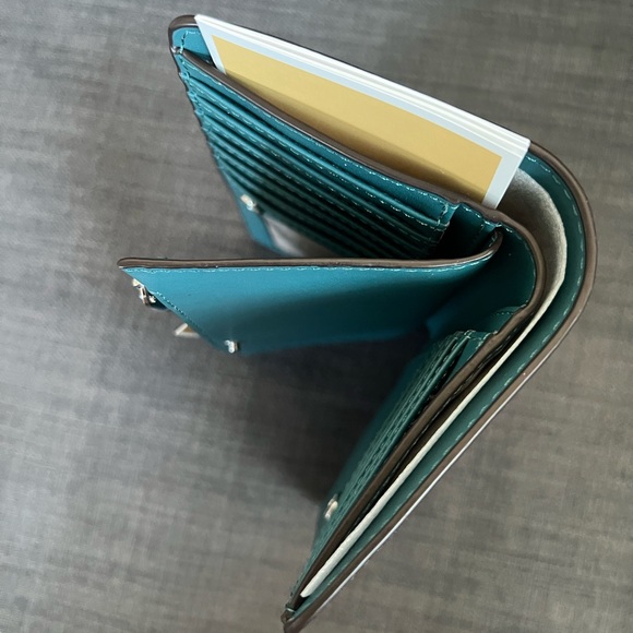 NWT MICHAEL KORS JET SET CHARM LARGE TOP ZIP CONTINENTAL WALLET CASE - Picture 9 of 11